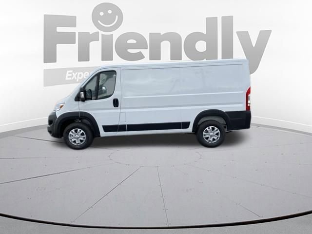 Used 2025 RAM ProMaster 2500 w/ Quick Order Package 22G SLT FWD image 8