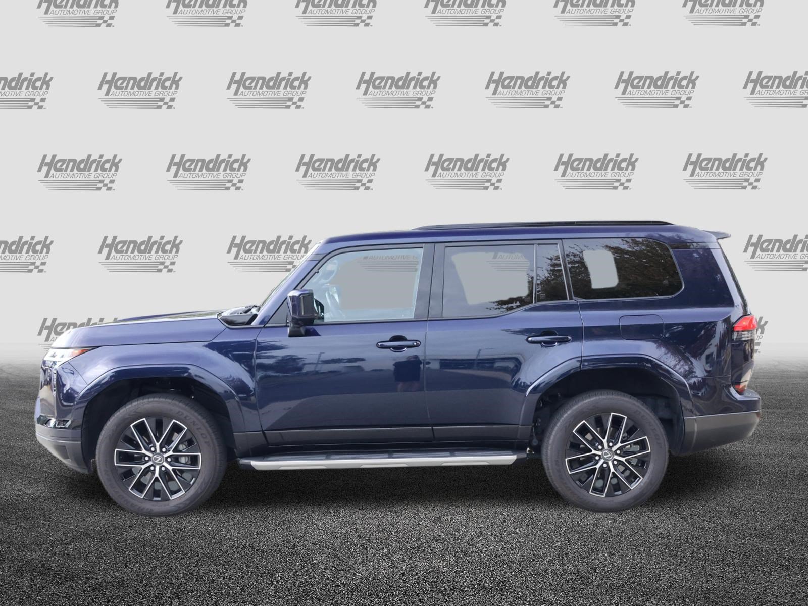 Used 2024 Lexus GX 550 w/ Accessory Package (2T) AWD/4WD image 6