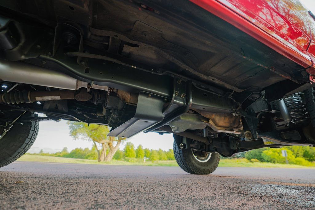 Used 1994 Ford Bronco XLT image 11