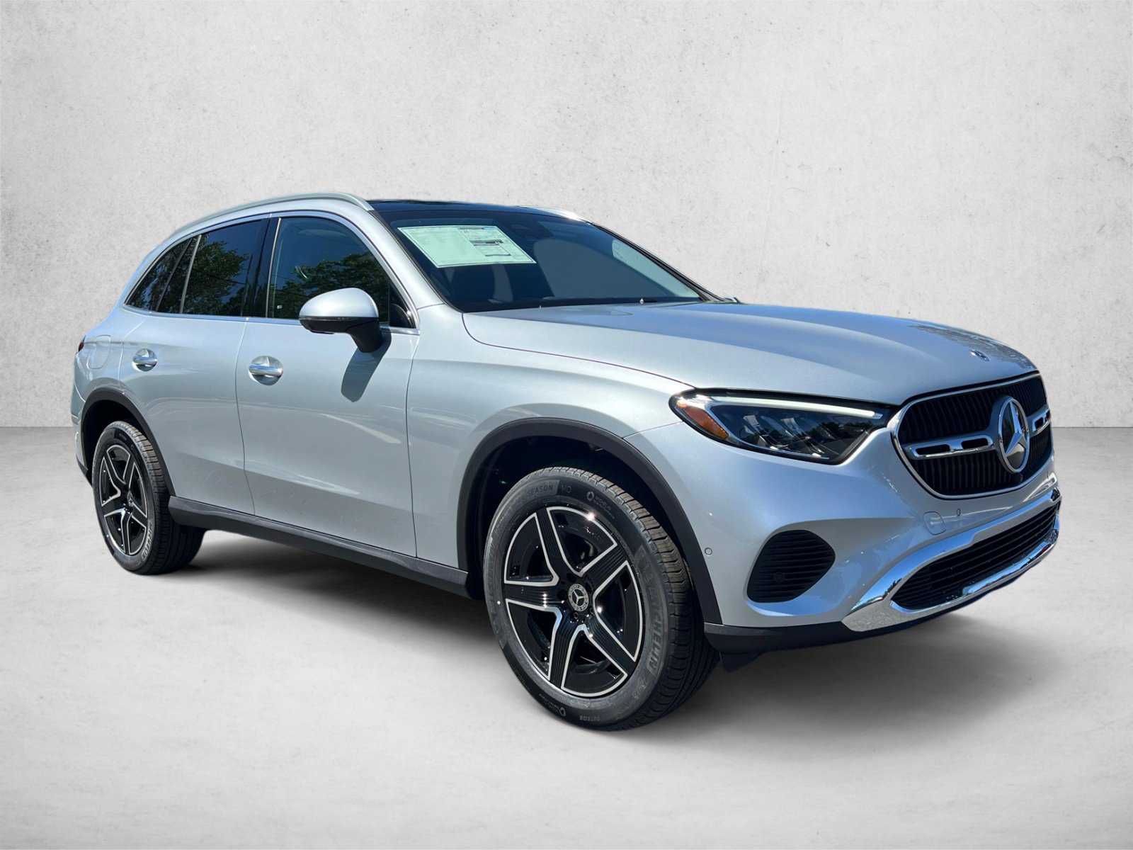 New 2026 Mercedes-Benz GLC 300 4MATIC image 3