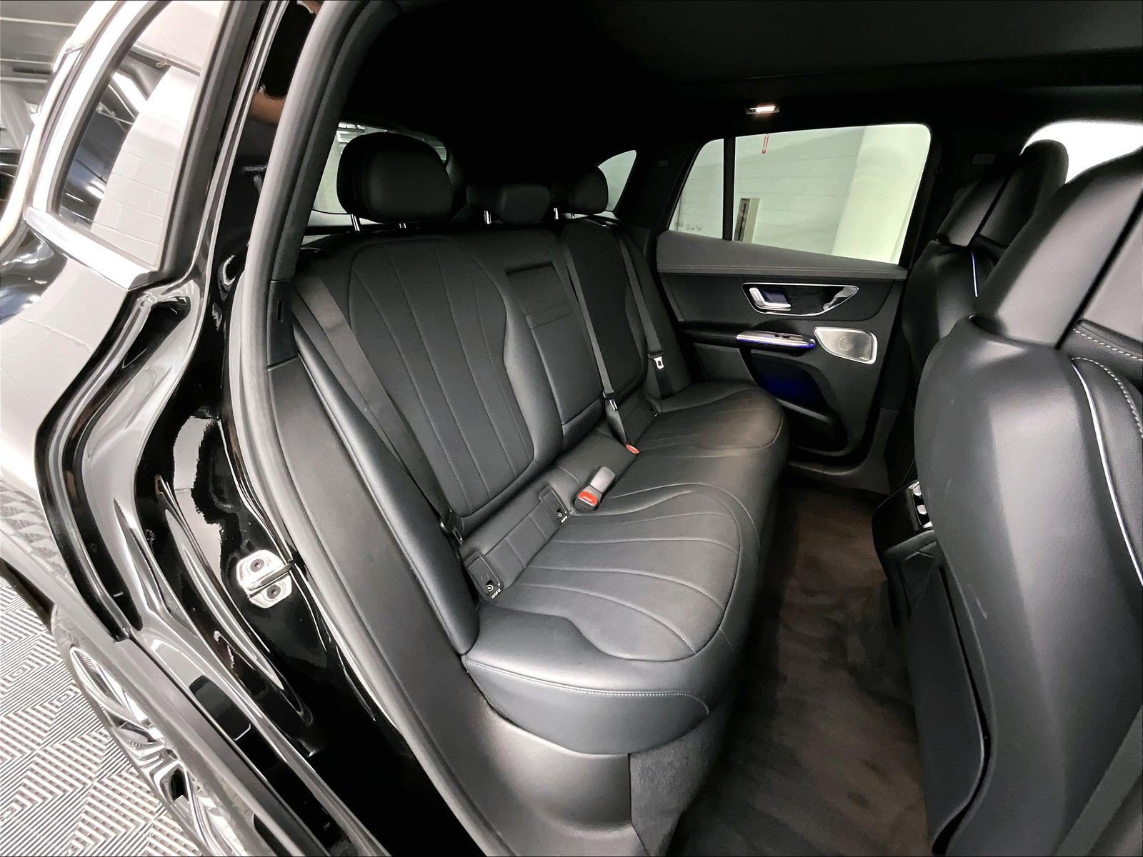 Used 2023 Mercedes-Benz EQE 350+ 4MATIC SUV image 16