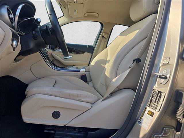 Certified 2020 Mercedes-Benz GLC 300 image 11