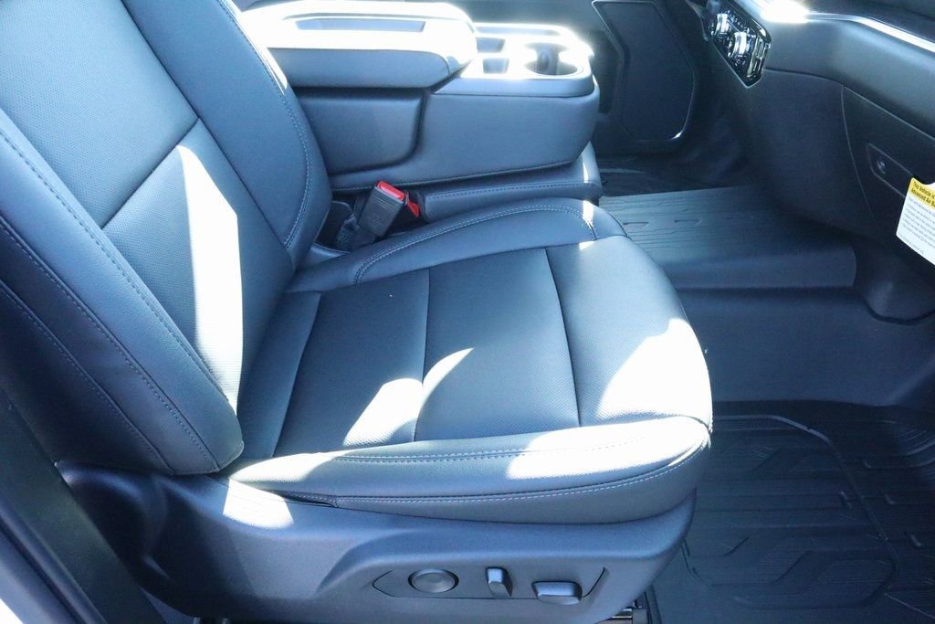 New 2026 GMC Sierra 2500 SLT w/ LPO, GMC Protection Package image 13