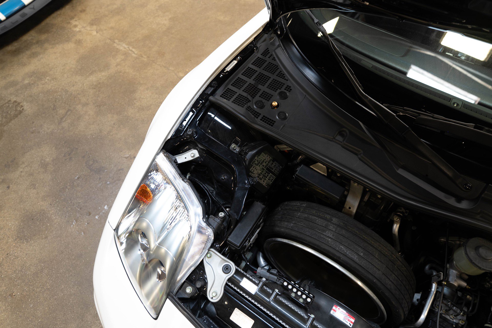 Used 2003 Acura NSX T image 95