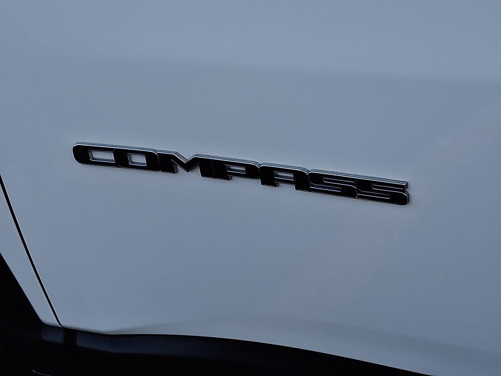 Certified 2022 Jeep Compass Latitude image 30