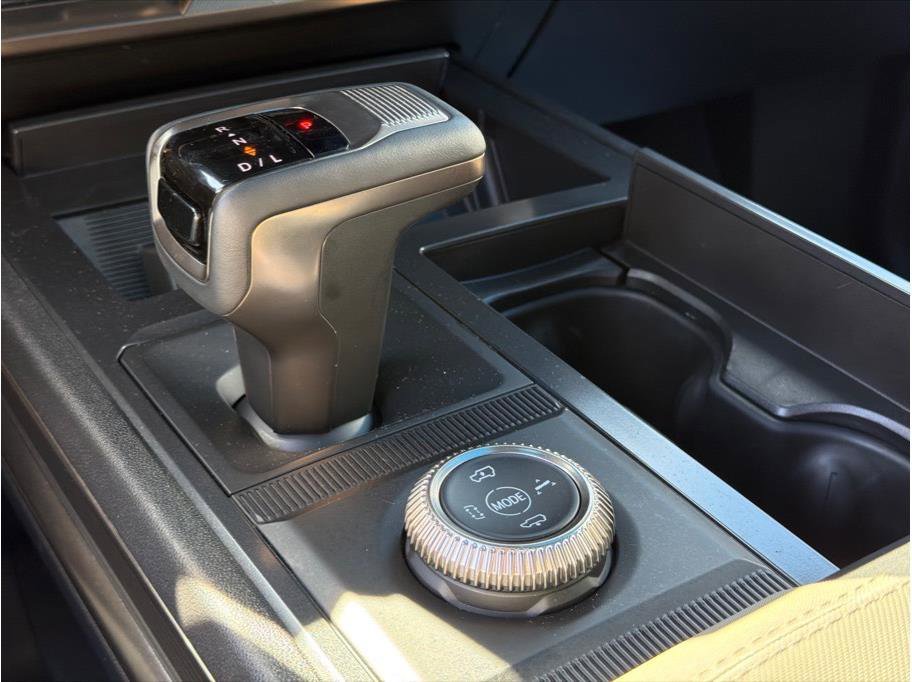 Used 2025 GMC Hummer EV 2X image 15