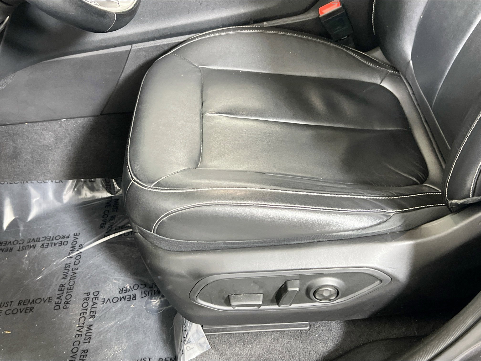 Used 2022 Jeep Grand Cherokee Limited image 17