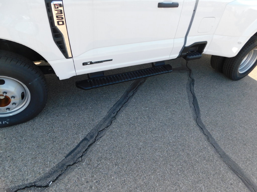 New 2026 Ford F350 XL RWD image 15