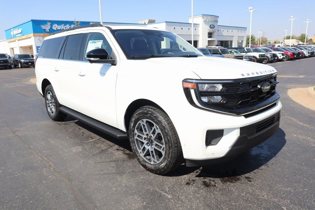 New 2025 Ford Expedition Max Active AWD/4WD image 1
