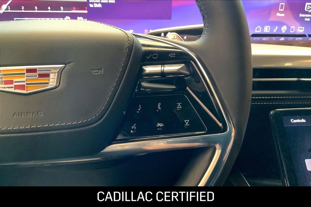 Used 2026 Cadillac Escalade ESV Platinum Sport image 24