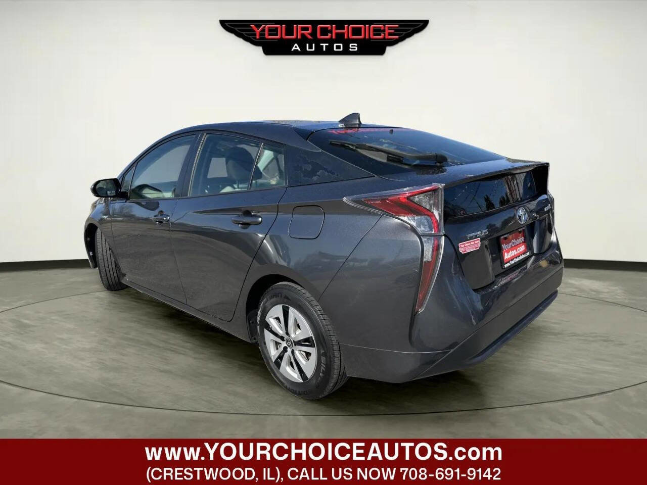 Used 2016 Toyota Prius Three w/ Advanced Technology Package image 3