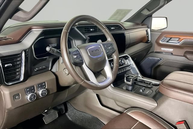 Used 2023 GMC Sierra 1500 Denali w/ Denali Reserve Package AWD/4WD image 16
