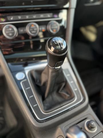 Used 2015 Volkswagen Golf TDI SEL w/ Lighting Package (SEL) image 34