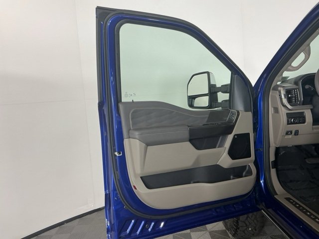 New 2026 Ford F350 Platinum image 16