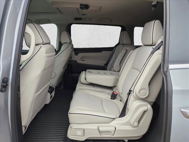 New 2026 Honda Odyssey Touring image 14