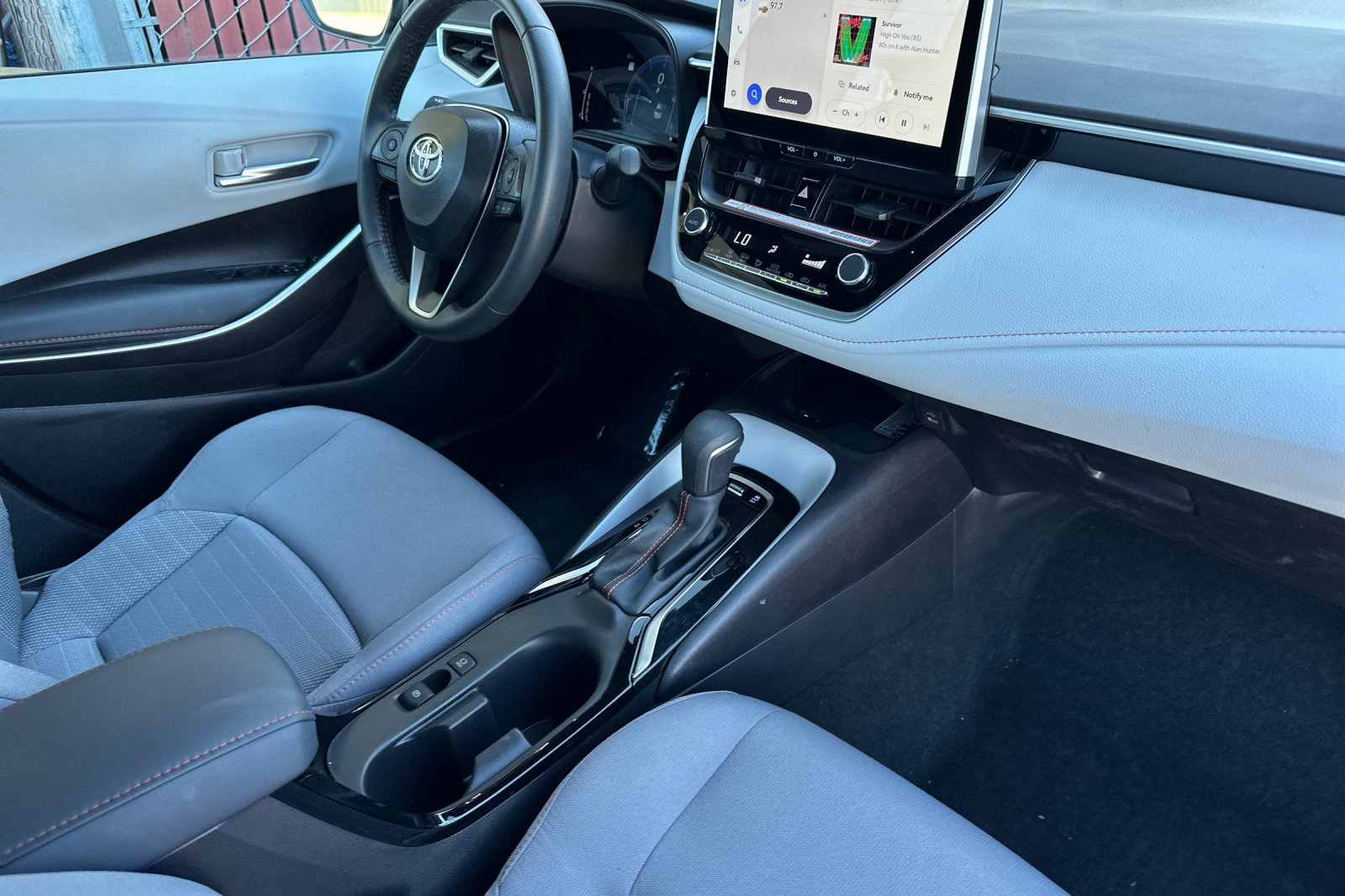 Used 2025 Toyota Corolla FX w/ Convenience Package image 15