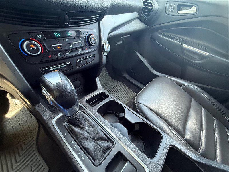 Used 2019 Ford Escape SEL AWD/4WD image 15