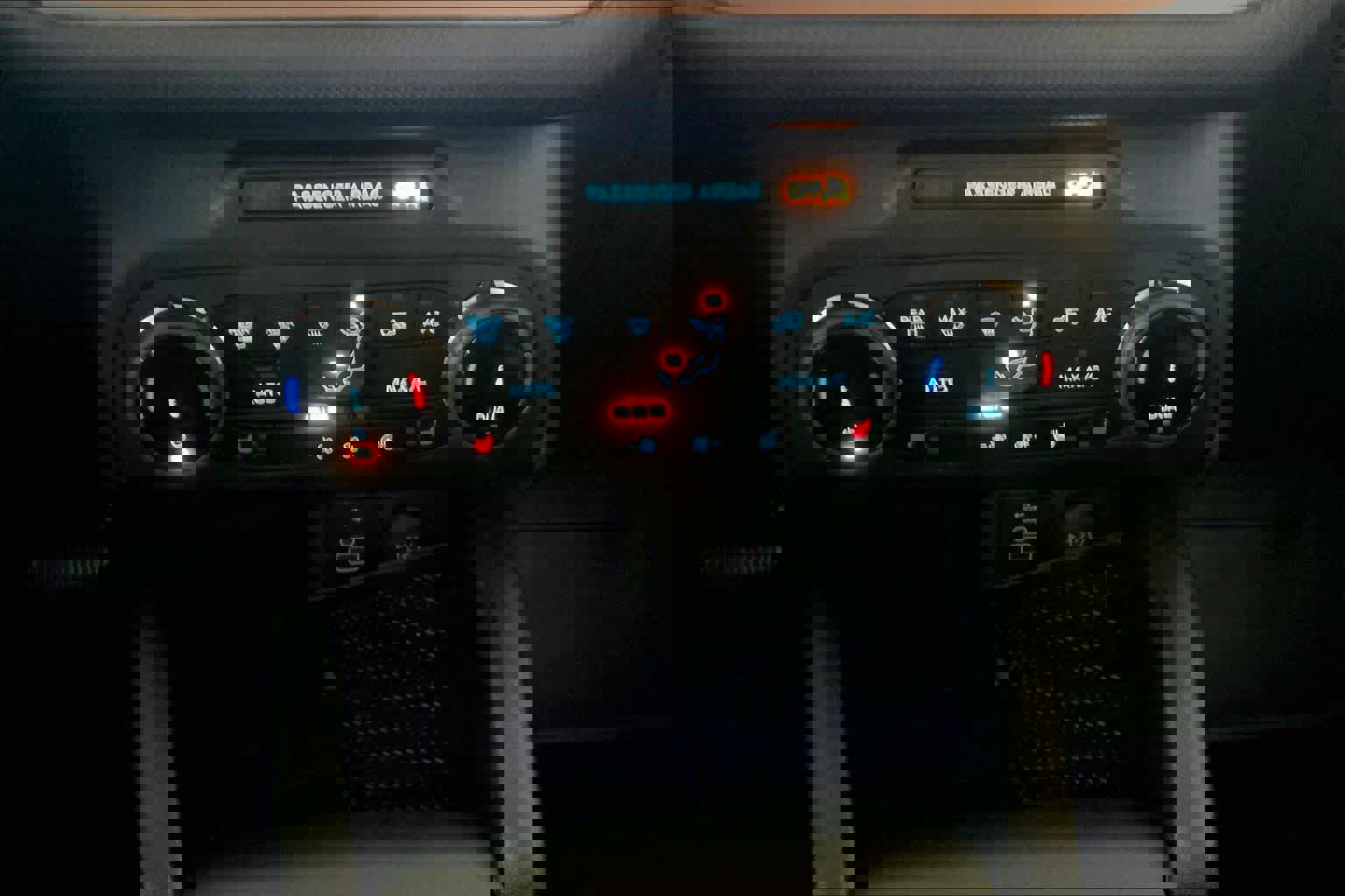 Used 2023 Ford Bronco Sport Badlands w/ Premium Package image 34