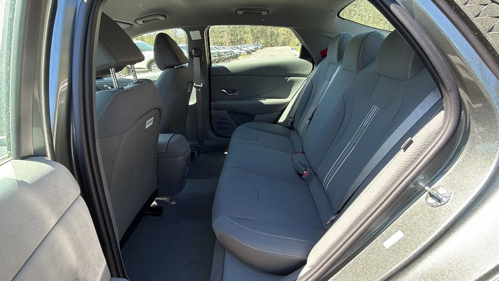 New 2026 Hyundai Elantra Sport image 19