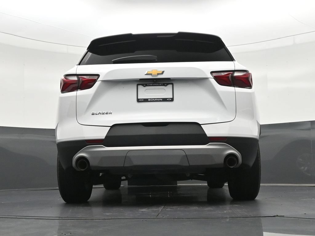Used 2022 Chevrolet Blazer LT FWD image 26