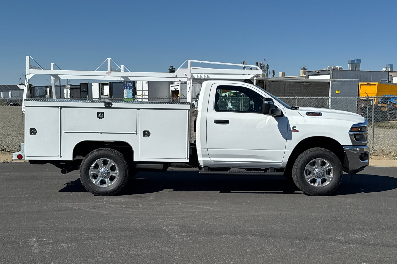 New 2026 RAM 3500 Tradesman w/ Chrome Appearance Group A AWD/4WD image 2