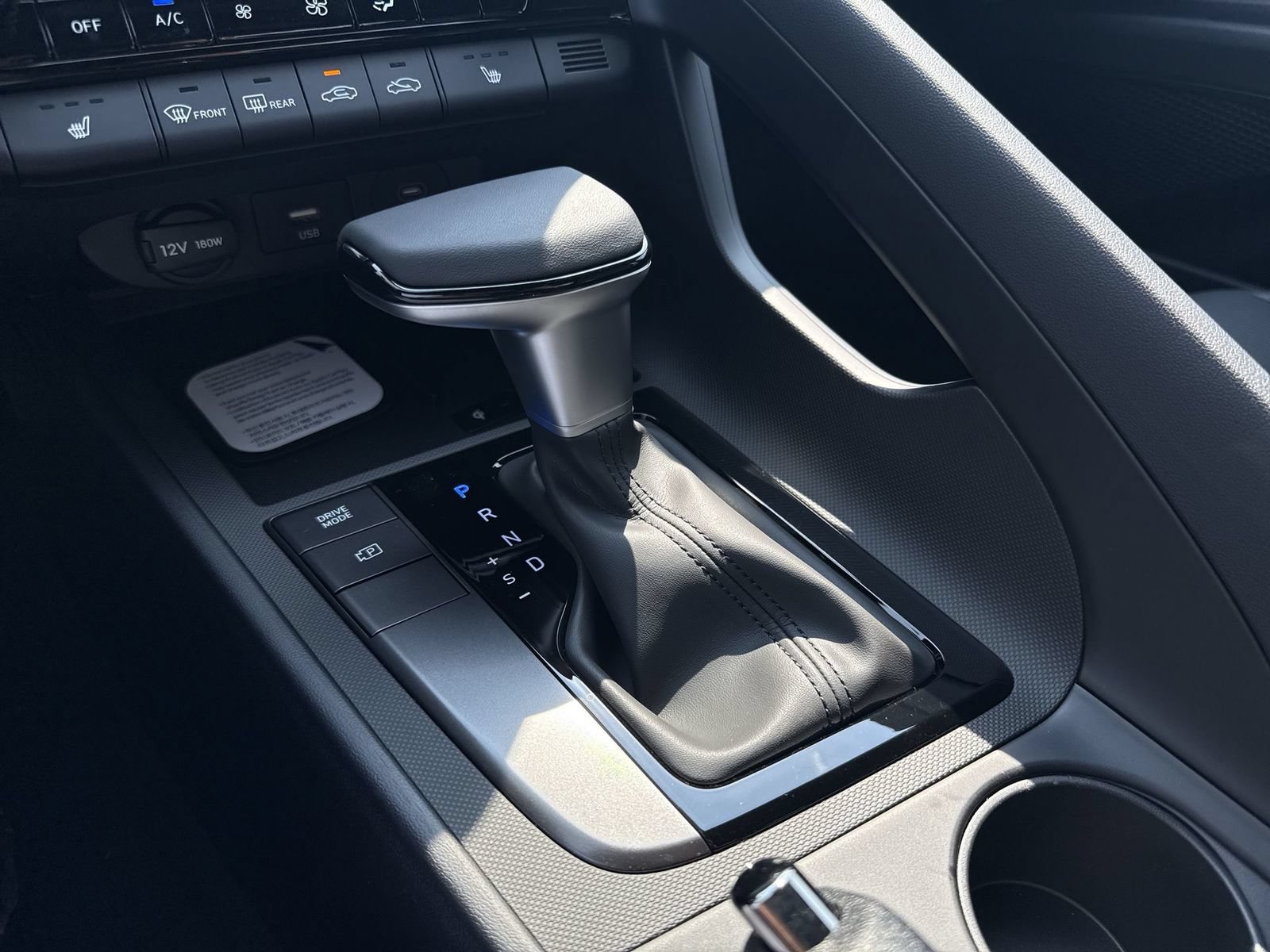 New 2026 Hyundai Elantra SEL Sport FWD image 21