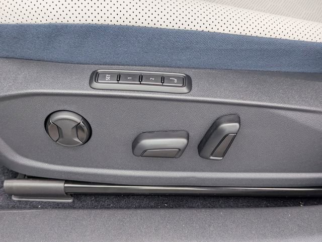 New 2025 Volkswagen ID.4 Pro S AWD/4WD image 20