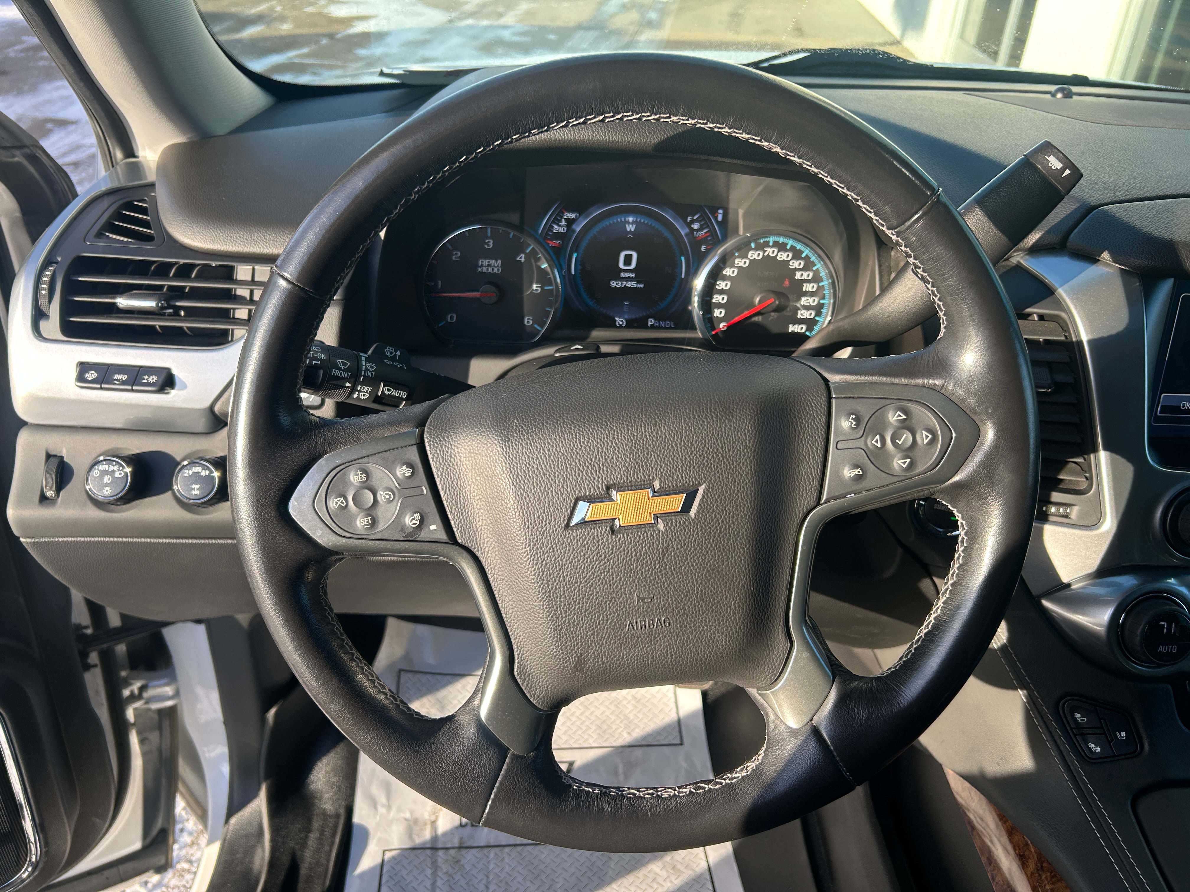 Used 2020 Chevrolet Suburban Premier image 20