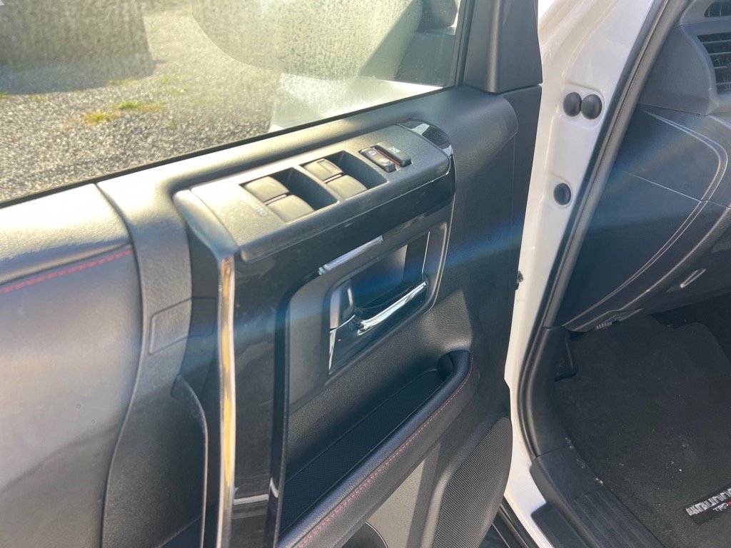 Used 2024 Toyota 4Runner TRD Off-Road image 10