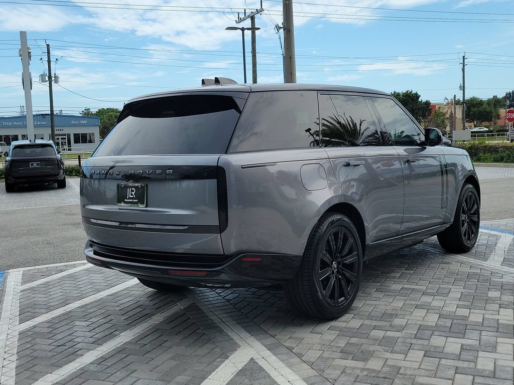 Certified 2025 Land Rover Range Rover Autobiography AWD/4WD image 5