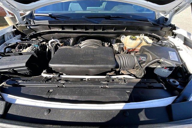 Used 2021 Chevrolet Tahoe Z71 w/ Z71 Off-Road Package image 31