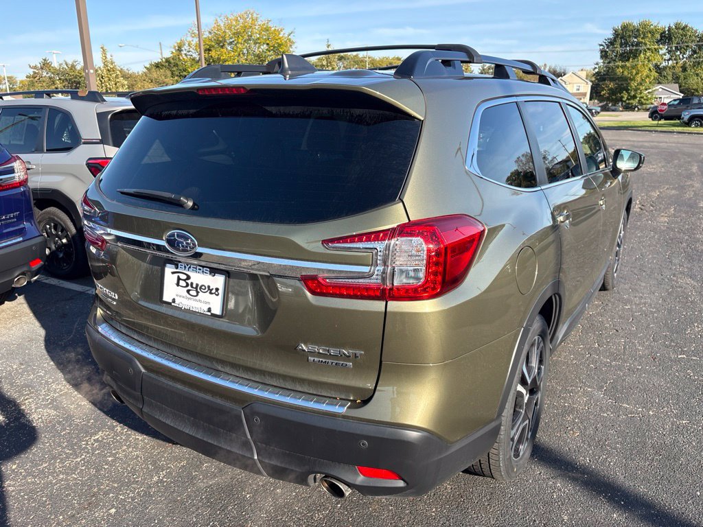 Used 2024 Subaru Ascent Limited w/ Technology Package AWD/4WD image 3