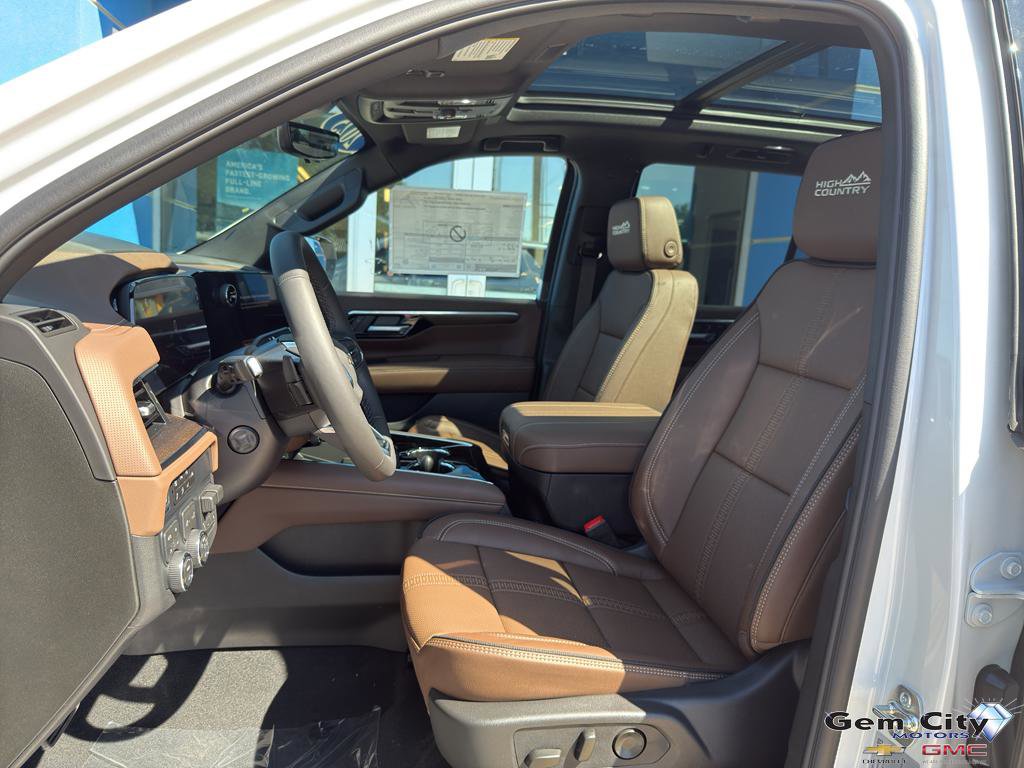 New 2025 Chevrolet Tahoe High Country image 18