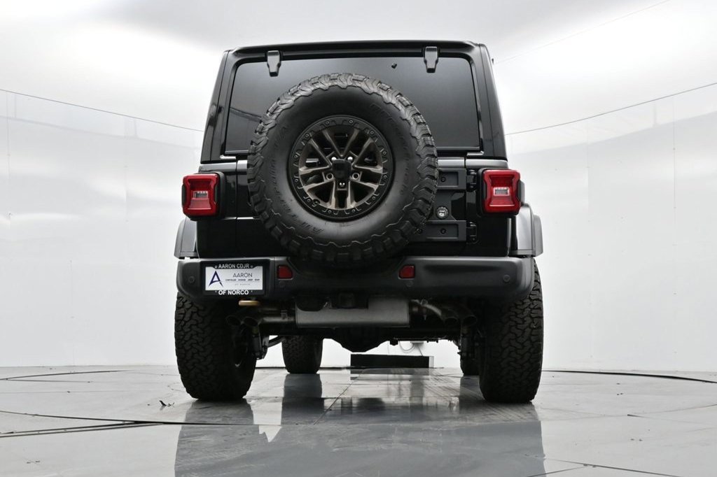 Used 2024 Jeep Wrangler Unlimited Rubicon 392 AWD/4WD image 8