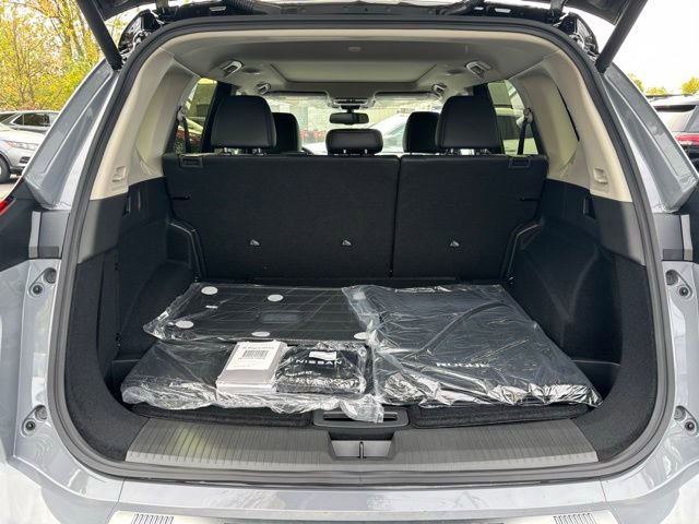 New 2026 Nissan Rogue Platinum image 18