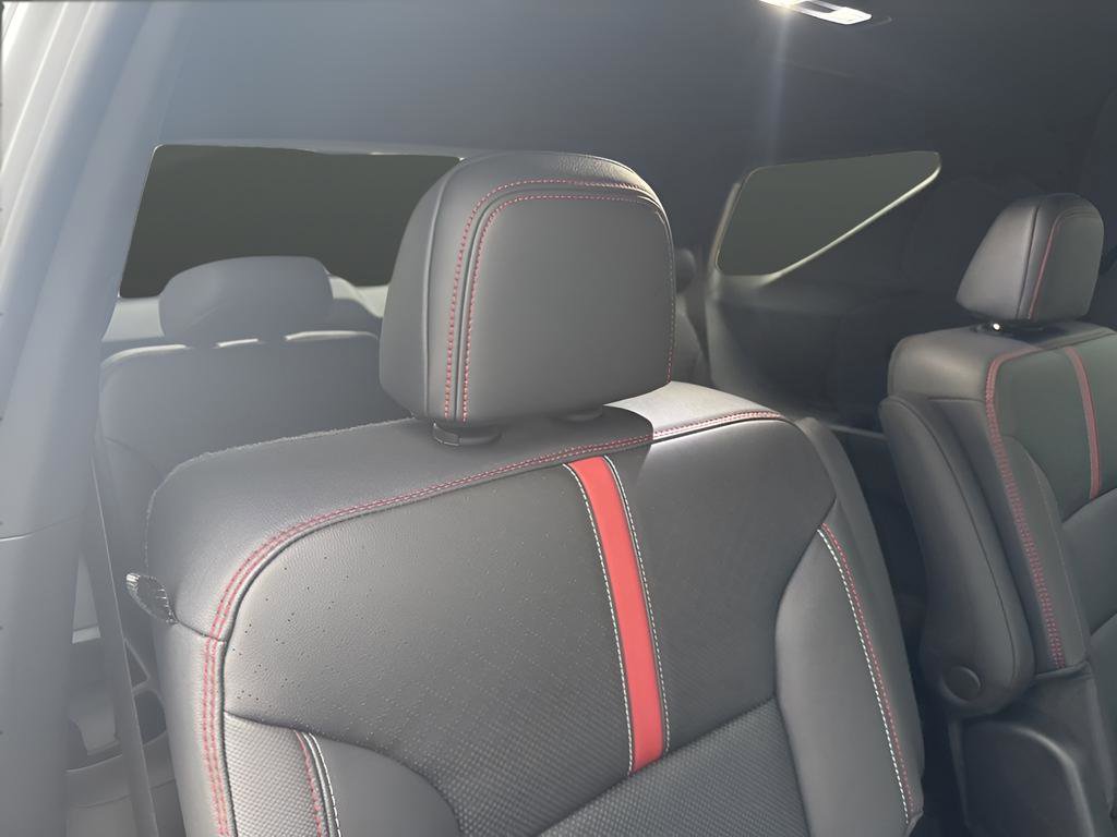 New 2026 Chevrolet Traverse RS image 35