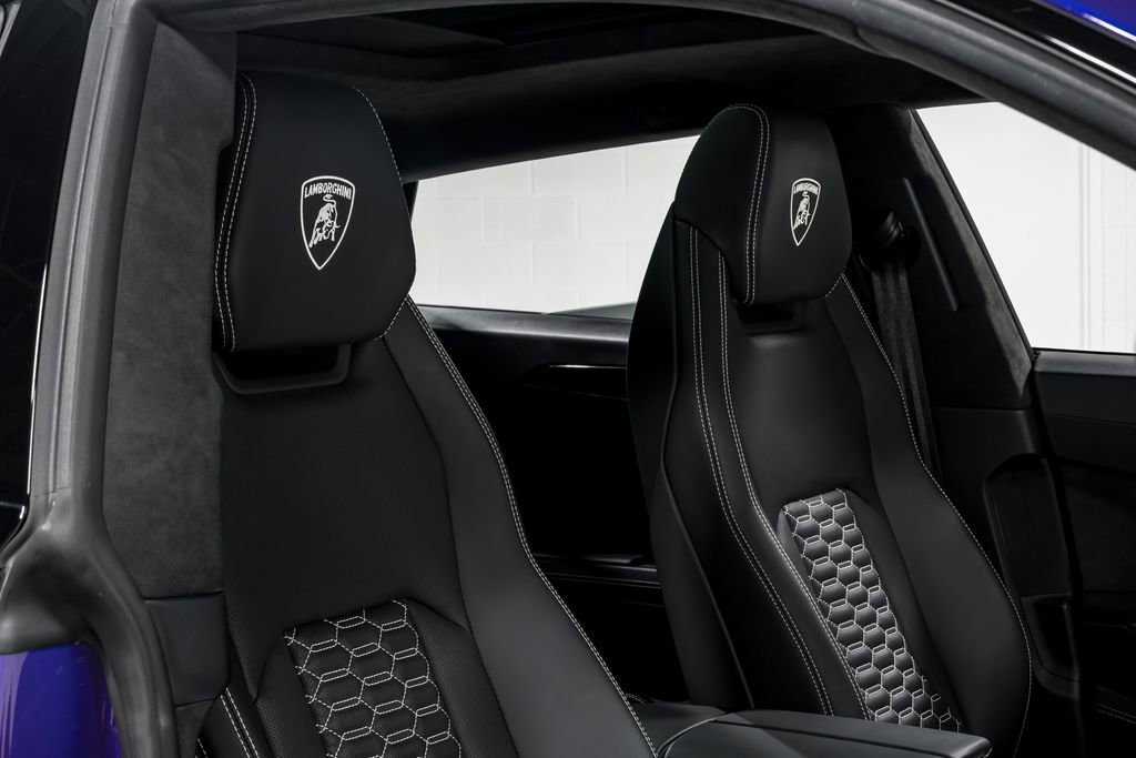 Used 2024 Lamborghini Urus S image 41