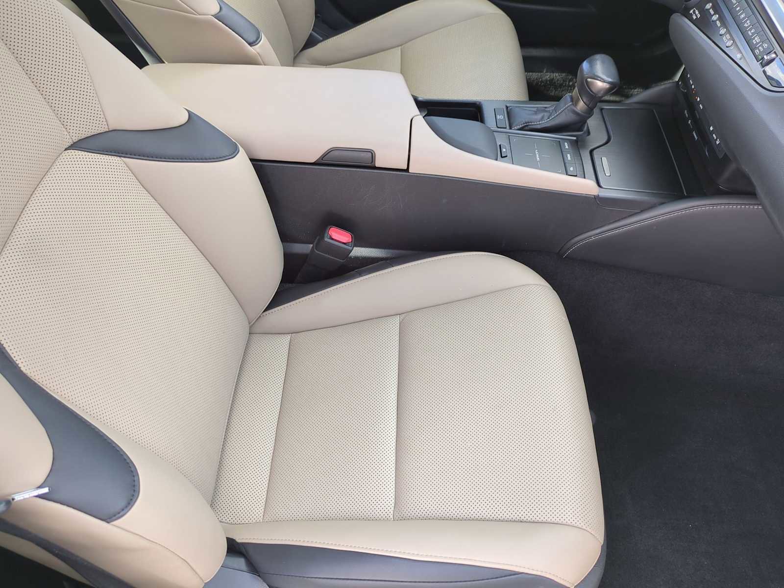 Used 2019 Lexus ES 350 image 23