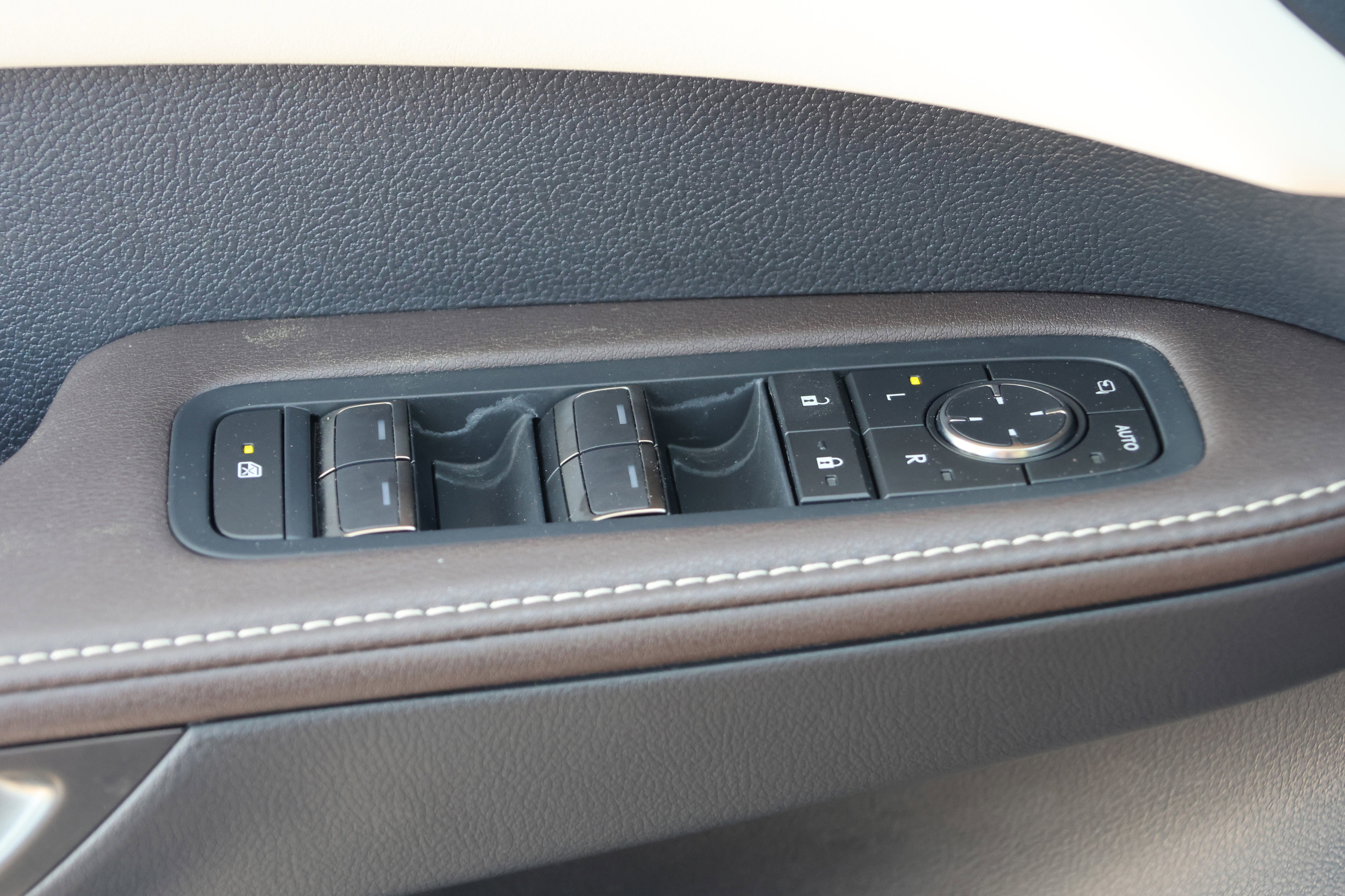 Used 2024 Lexus RX 350 w/ Convenience Package AWD/4WD image 13