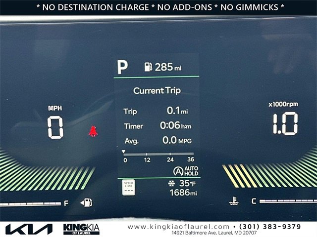 Used 2025 Kia Sorento LX image 13