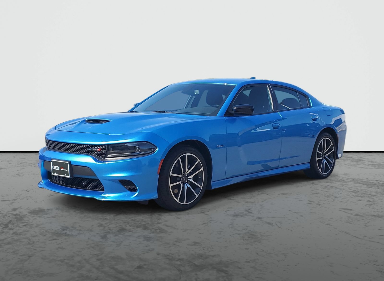 Used 2023 Dodge Charger R/T RWD image 2