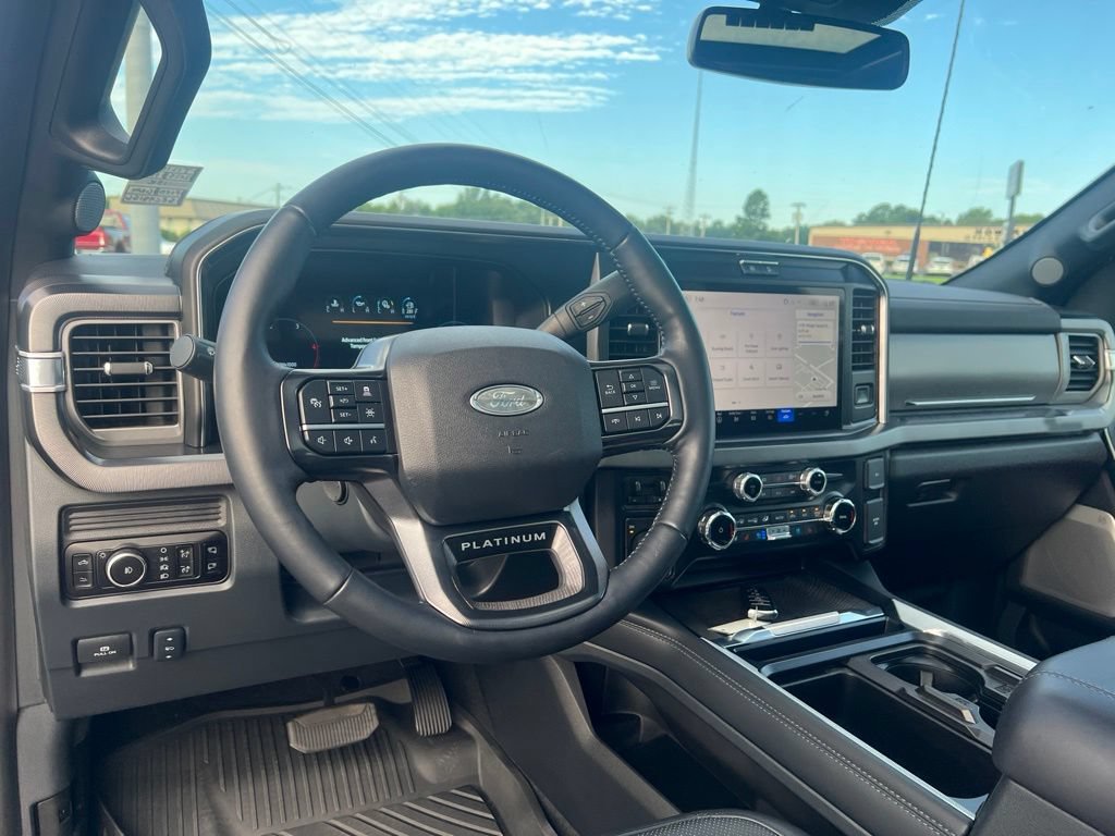 Used 2025 Ford F250 Platinum AWD/4WD image 10