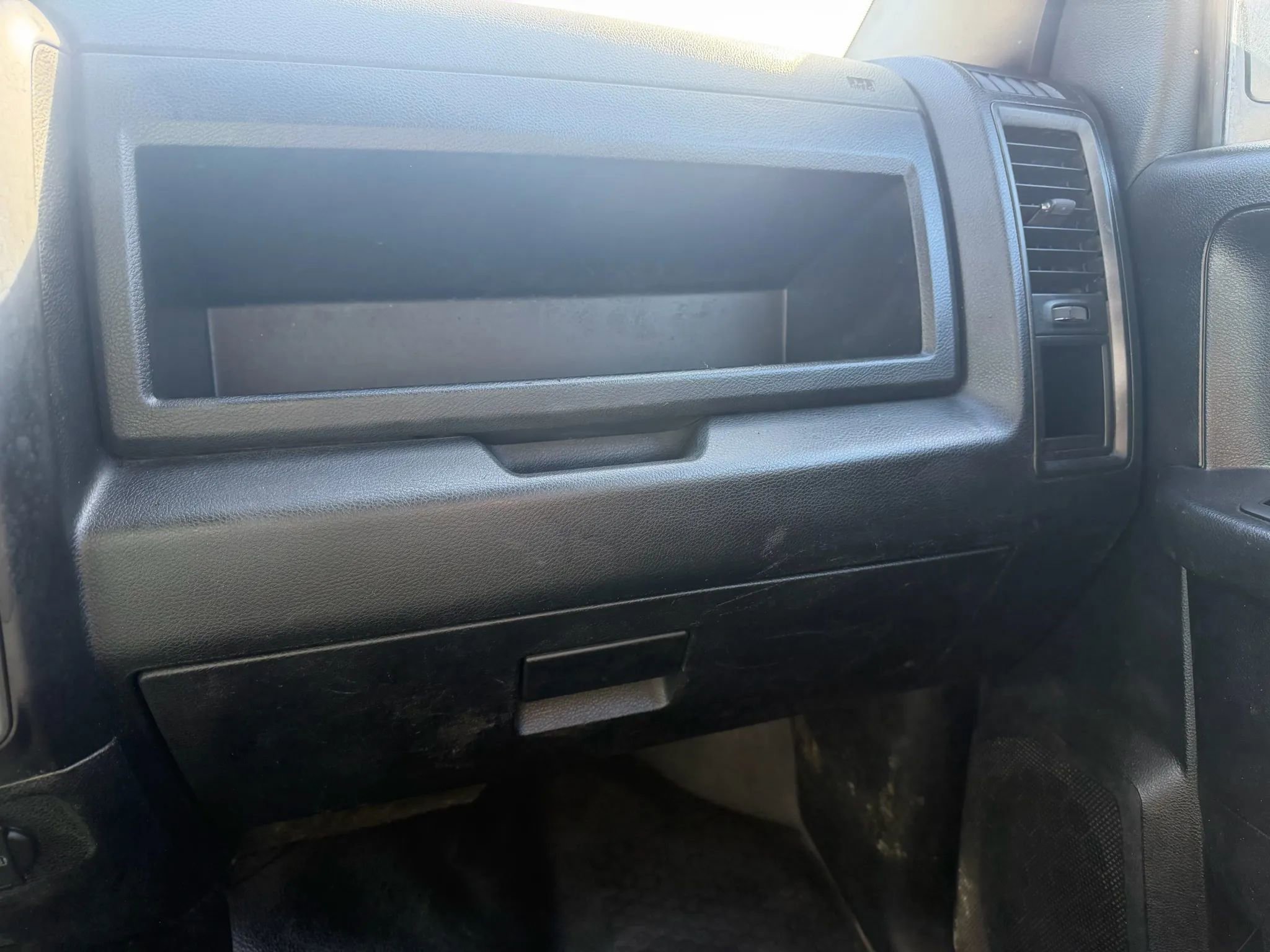 Used 2018 RAM 3500 Tradesman w/ Chrome Appearance Group AWD/4WD image 33
