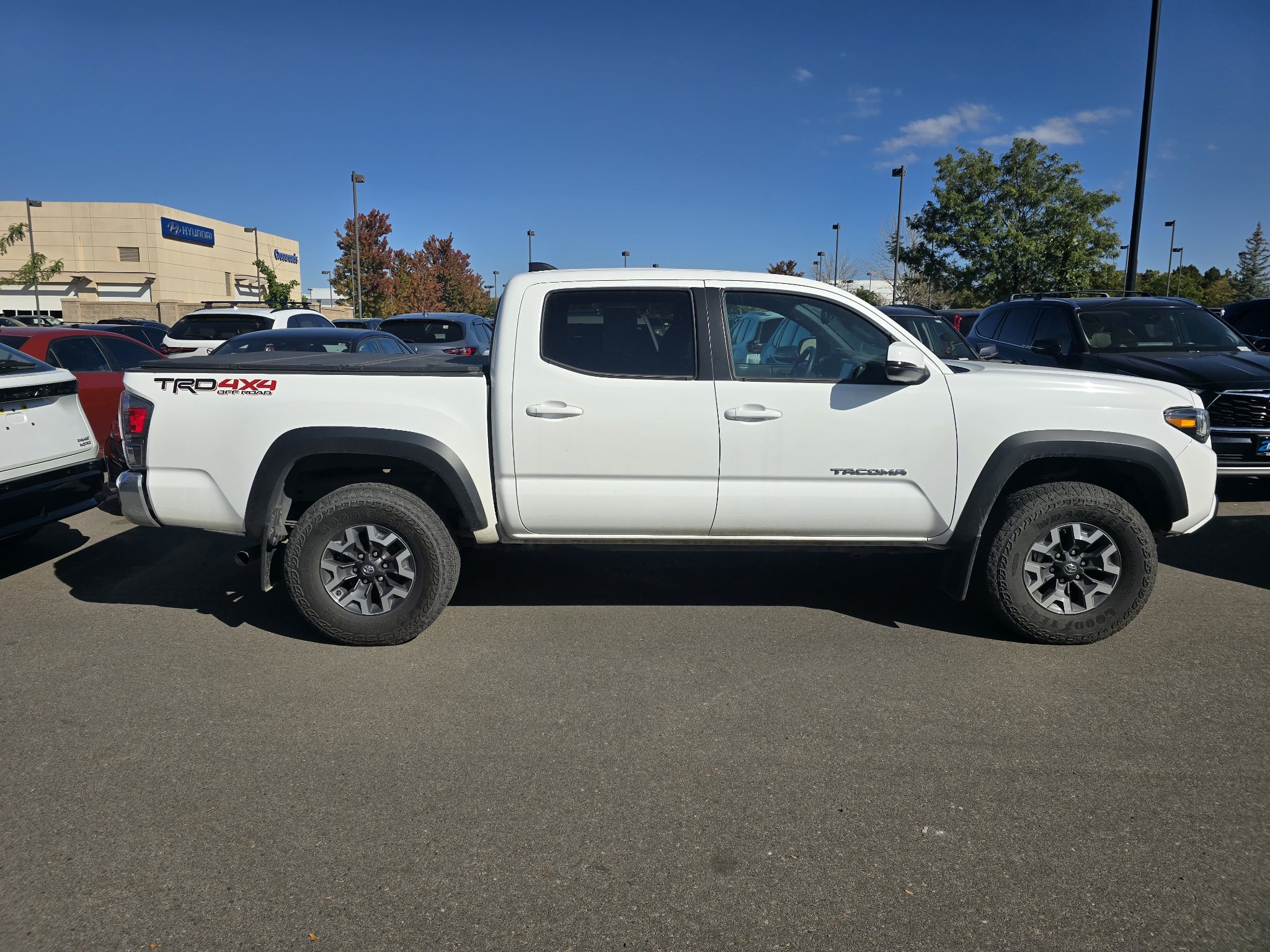 Used 2023 Toyota Tacoma TRD Off-Road AWD/4WD image 6