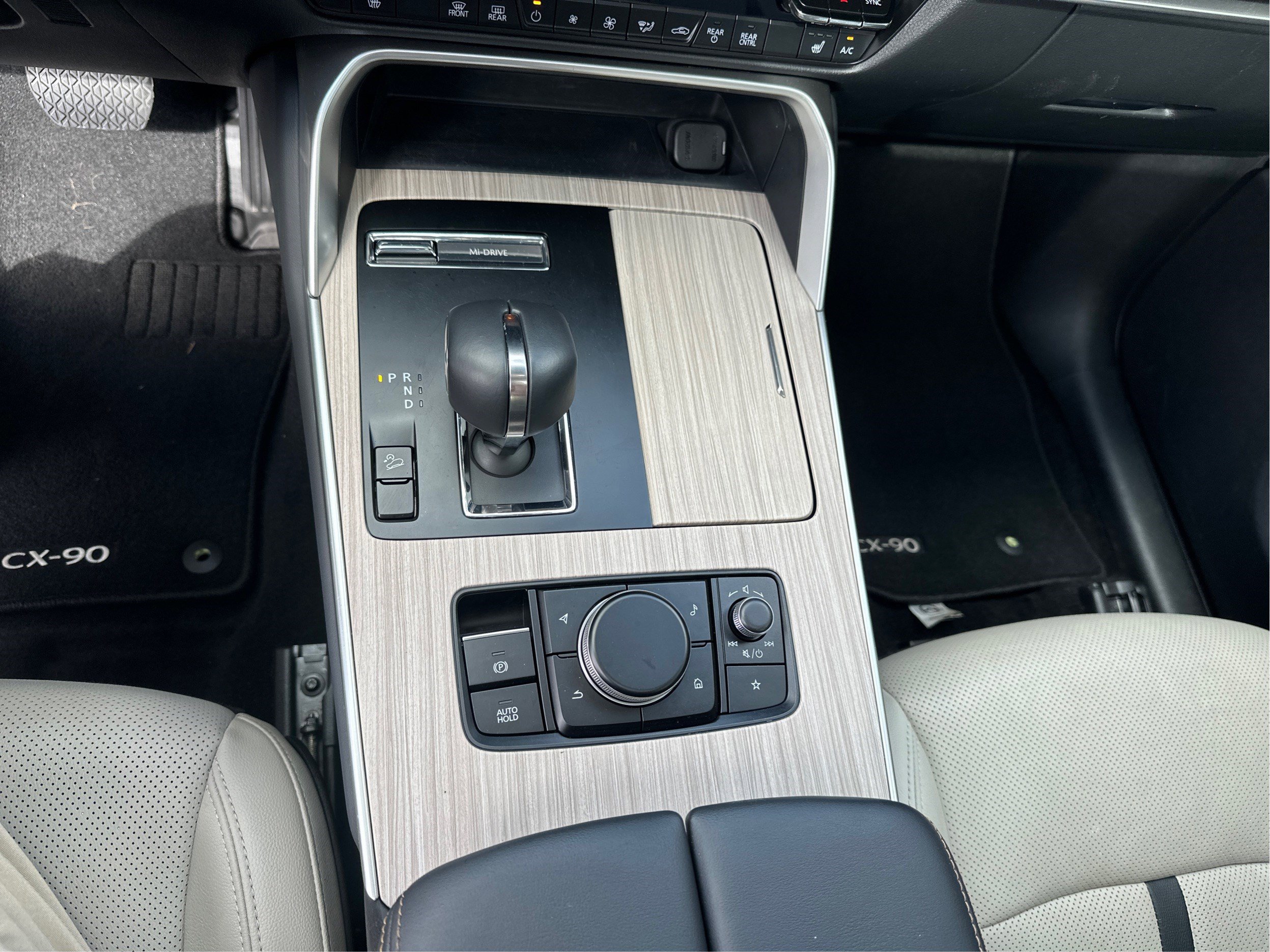 Certified 2024 MAZDA CX-90 3.3 Turbo w/ Preferred Package image 15