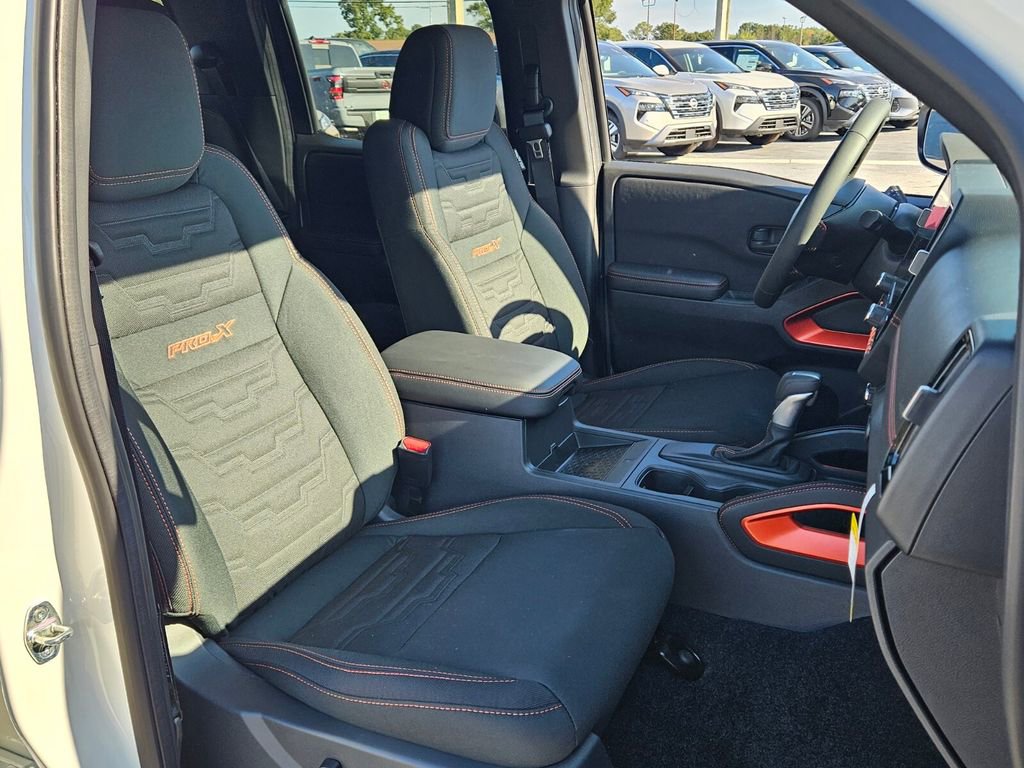 New 2026 Nissan Frontier Pro-X w/ Pro-X Convenience Package image 13