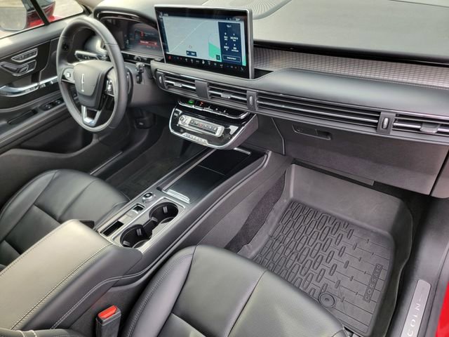 Certified 2024 Lincoln Corsair AWD w/ Equipment Group 101A image 25