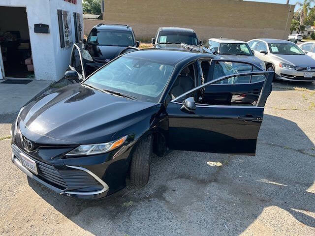 Used 2022 Toyota Camry LE image 22