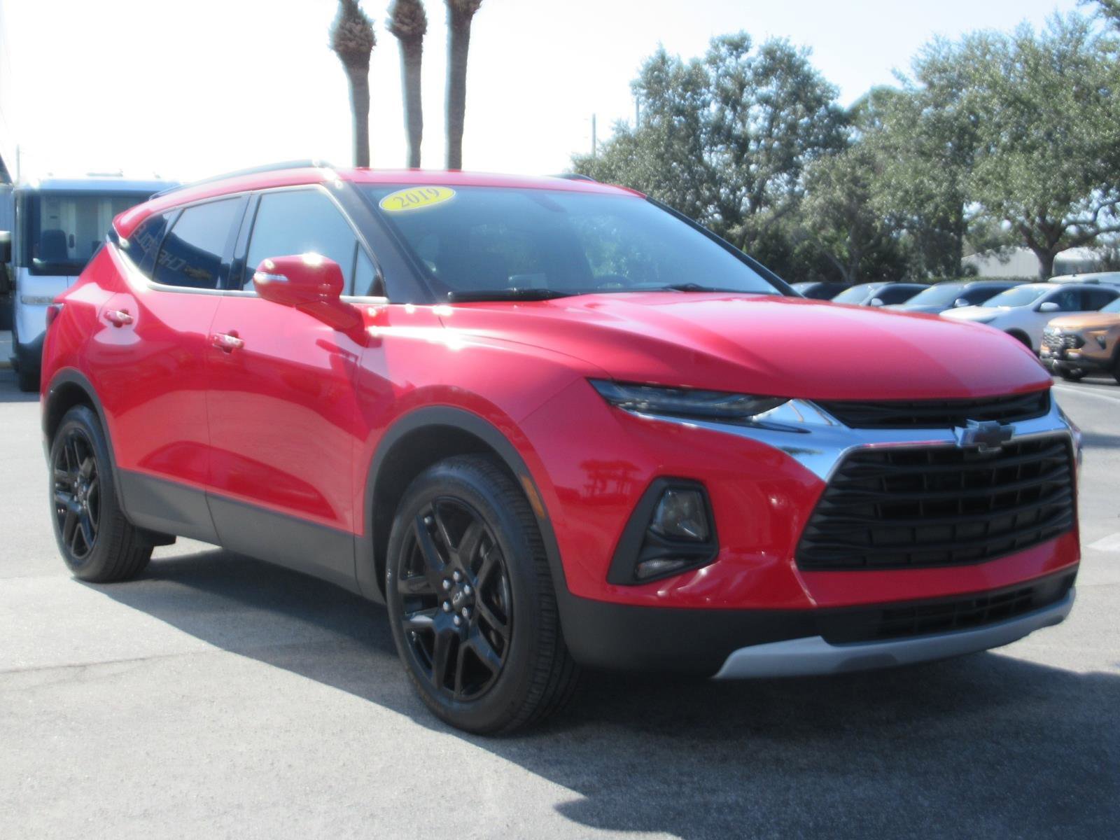 Used 2019 Chevrolet Blazer LT w/ Sun and Wheels Package image 3