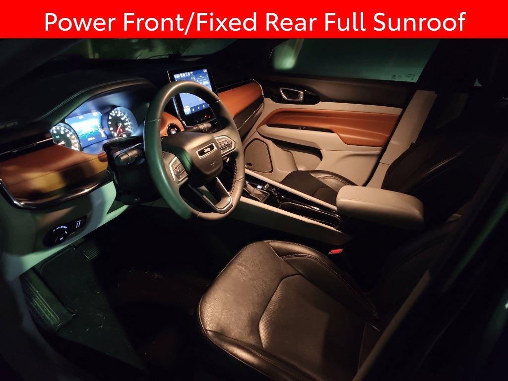 Used 2023 Jeep Compass Limited w/ Sun and Sound Group AWD/4WD image 8